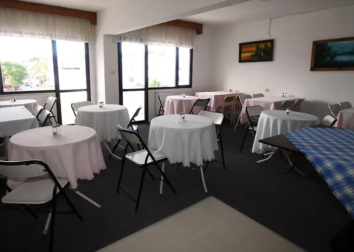 Goren Отель Кешме